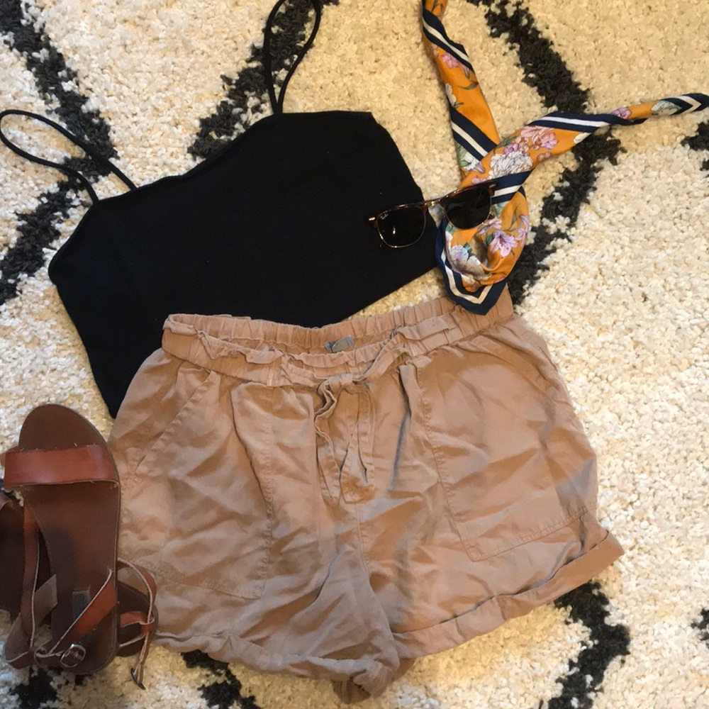 Aerie - brand new “paper bag” shorts